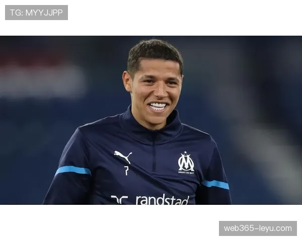 黄潜中场组织能力再显威，助力球队状态回暖冲击联赛新高