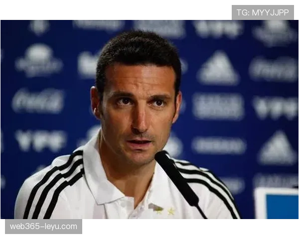 斯卡洛尼战术革新引领阿根廷足球强势复苏，胜利新篇章开启